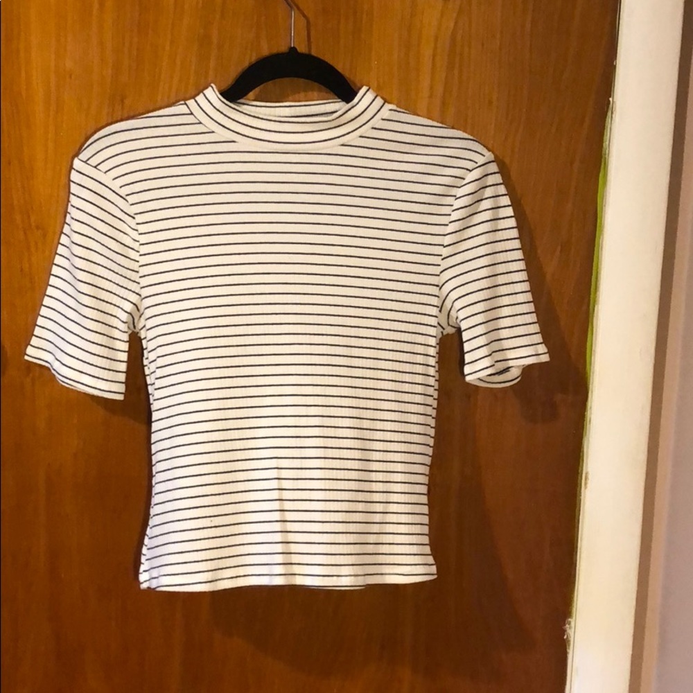 Black/ white striped crop top